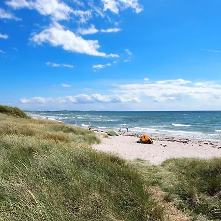 Holiday home Emin - 100m From The Sea In Funen By Interhome