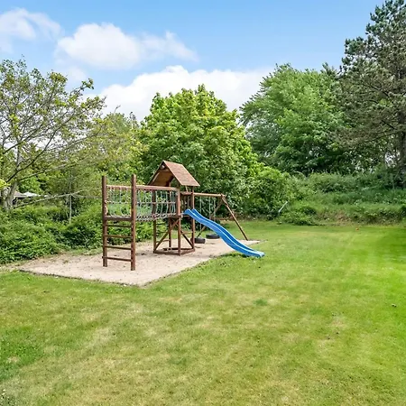 Holiday home Emin - 100m From The Sea In Funen By Interhome *